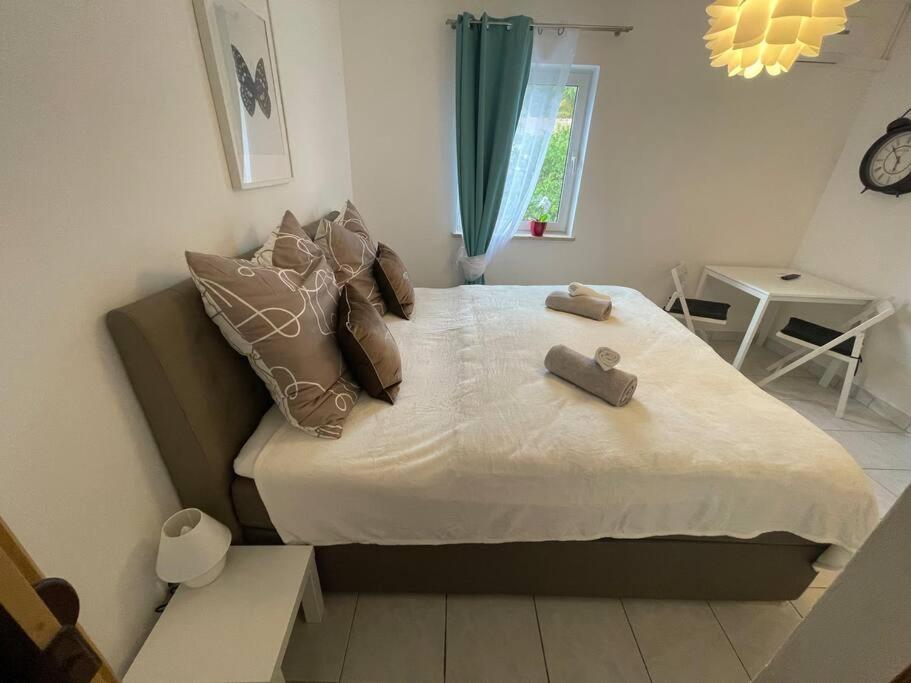 Enna Apartment 2 Perfect Location Medulin Kültér fotó